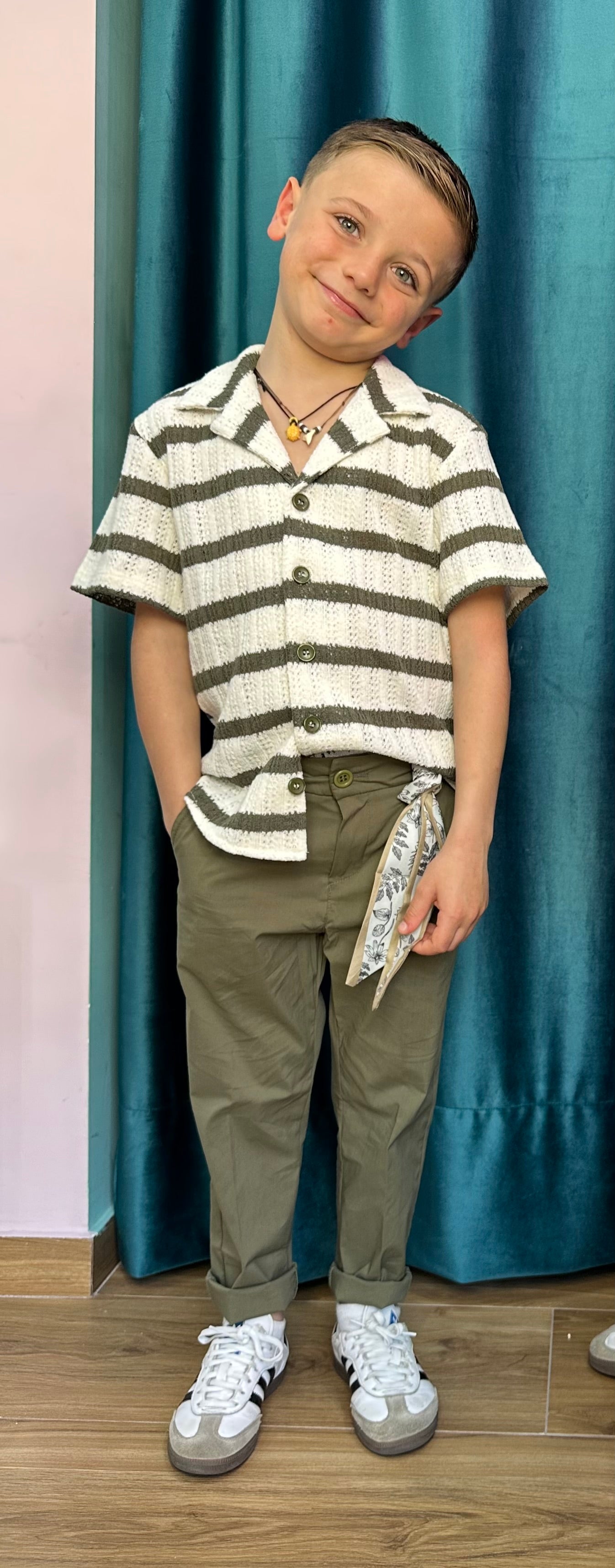 completo bimbo camicia in filo e pantalone tasca a filo verde militare