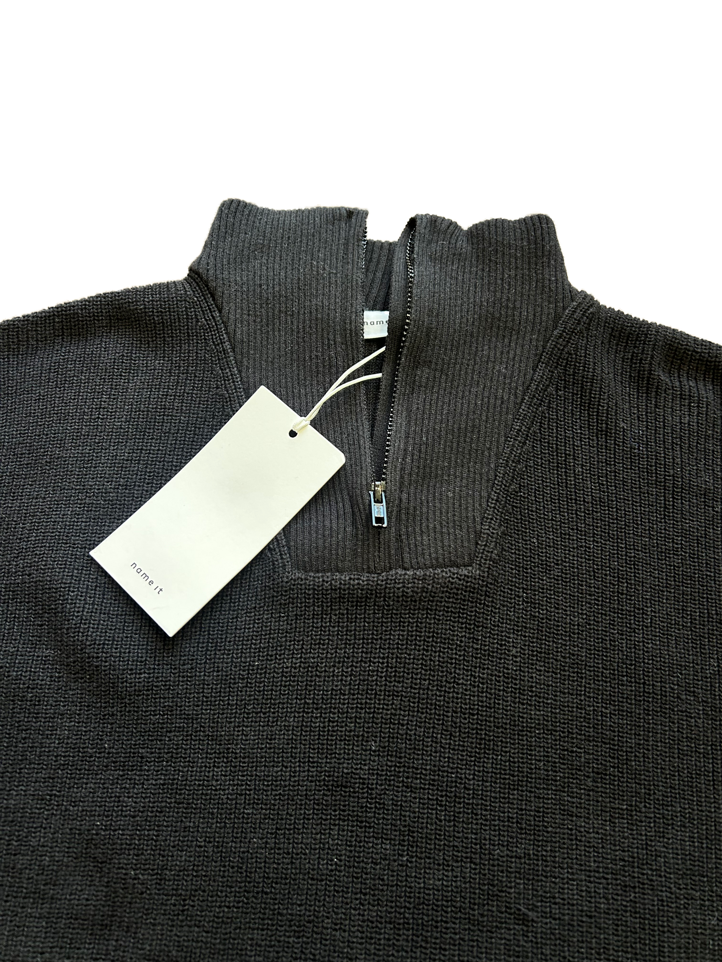 Maglioncino nero classico sportivo