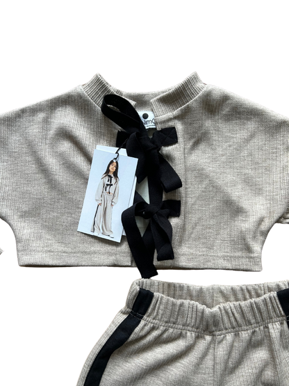 Completo felpina e pantalone