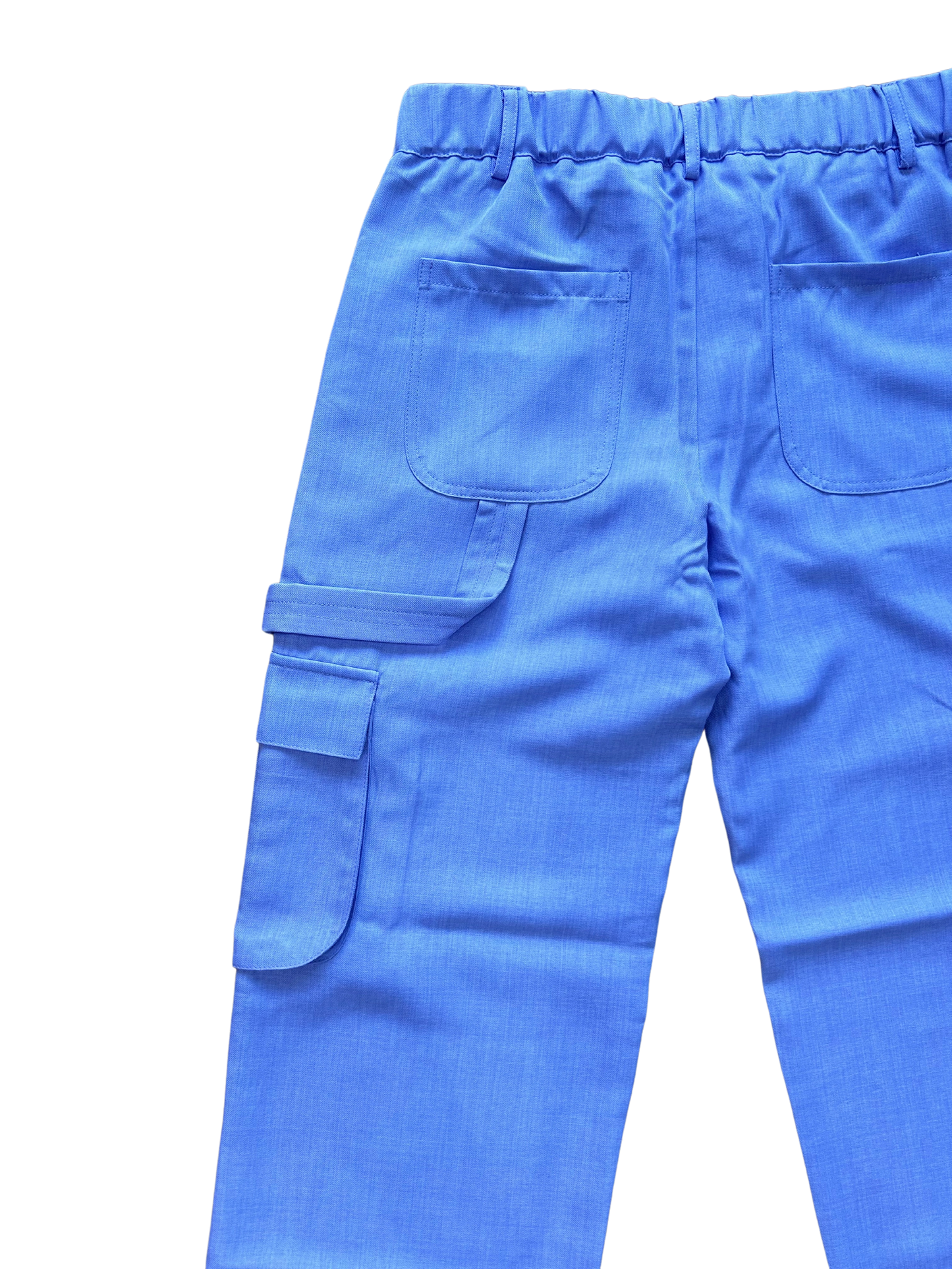 Pantalone lilla con tasconi