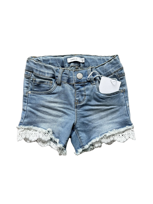 pantaloncino in jeans con inserto in pizzo per bambina e ragazza