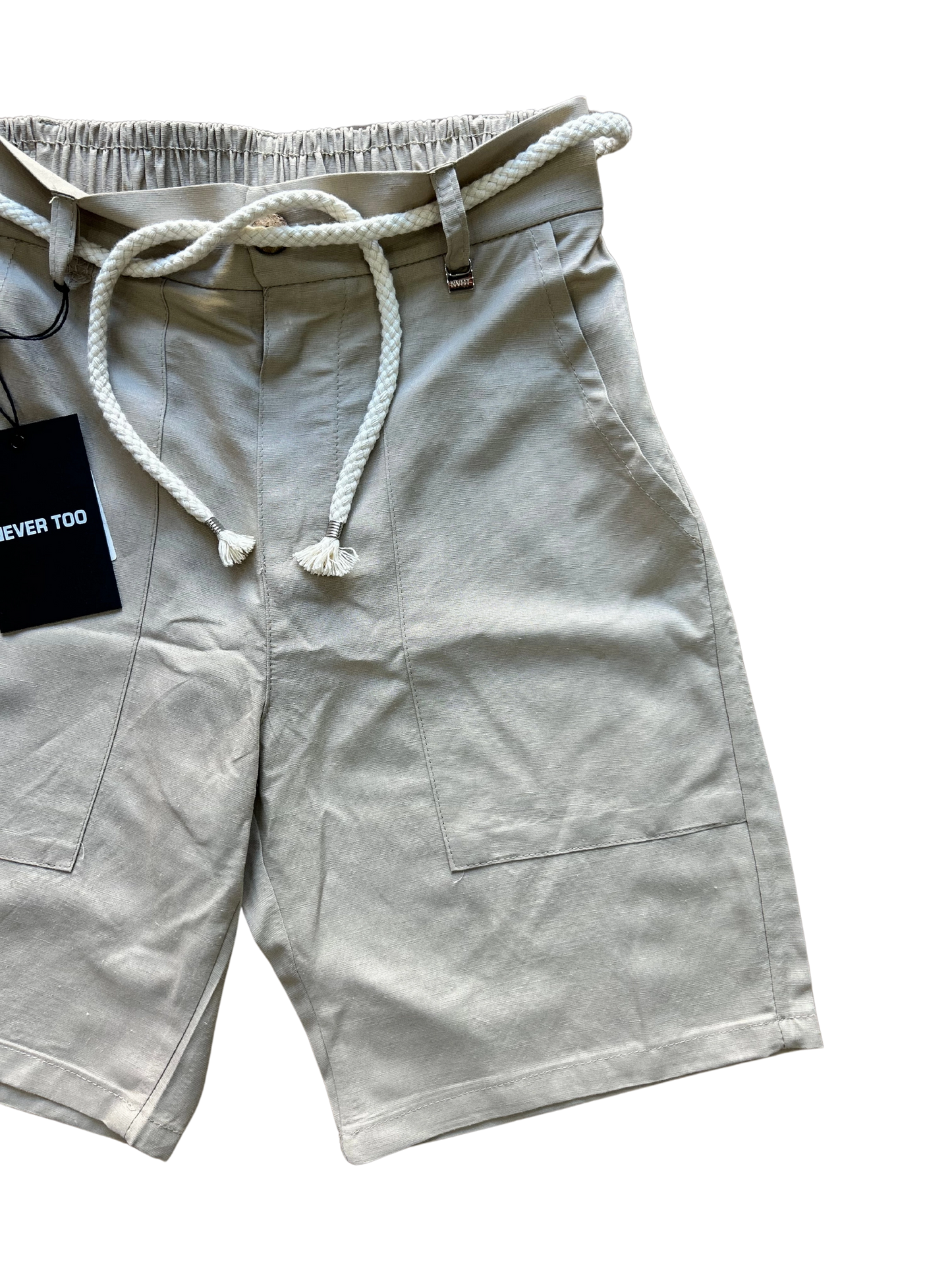 Bermuda beige con cinta in corda