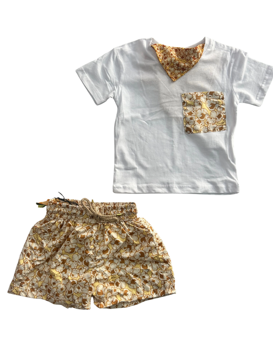 Costume con shirt in coordinato fantasia pop corn da bambino 