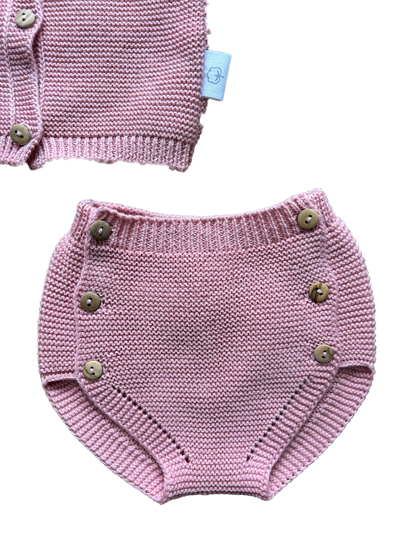 Completo in maglia rosa