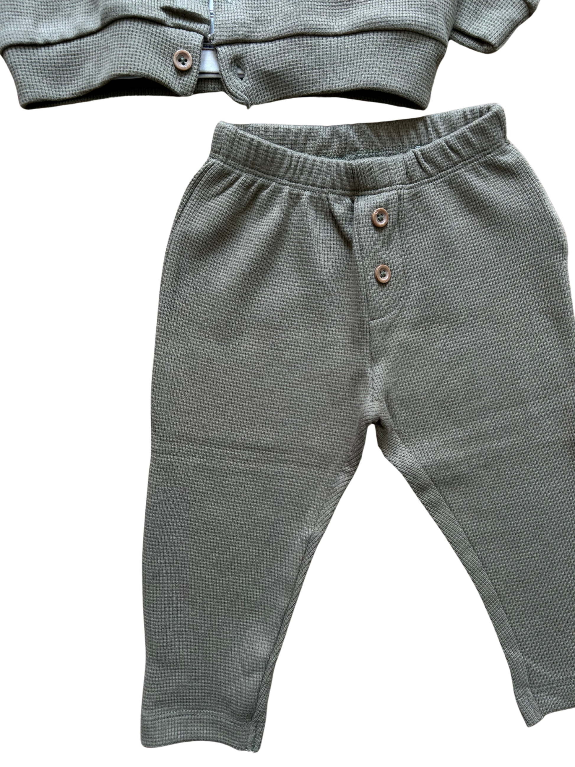 pantalone dirkje verde militare con bottoncino effetto legno