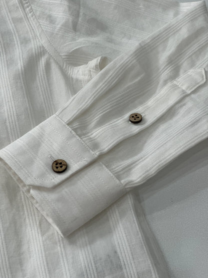 Camicia bianca con colletto coreano