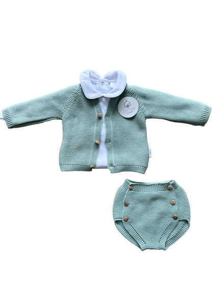 Completo in maglia verde