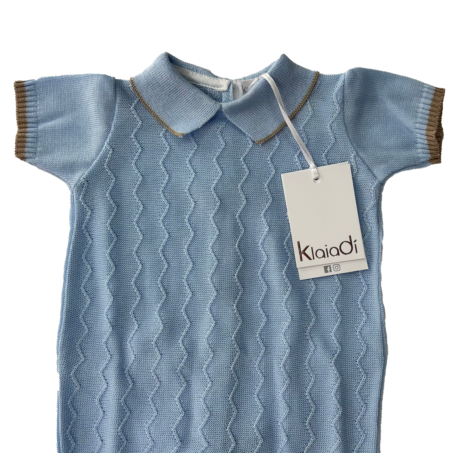 Pagliaccetto in filo azzurro e beige