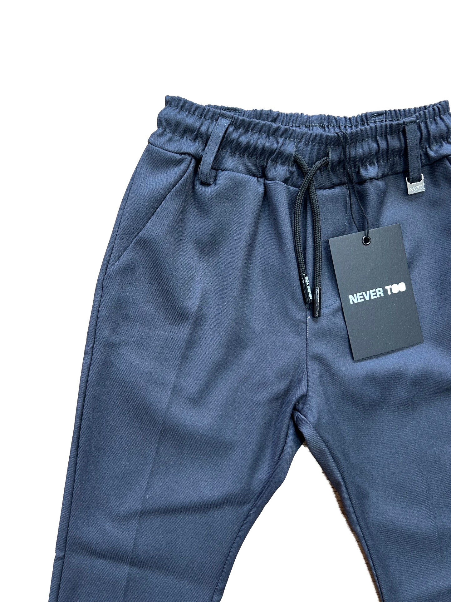 pantalone grigio elegante e comodo per bambino