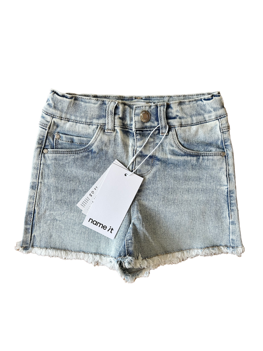 Shorts sfrangiato