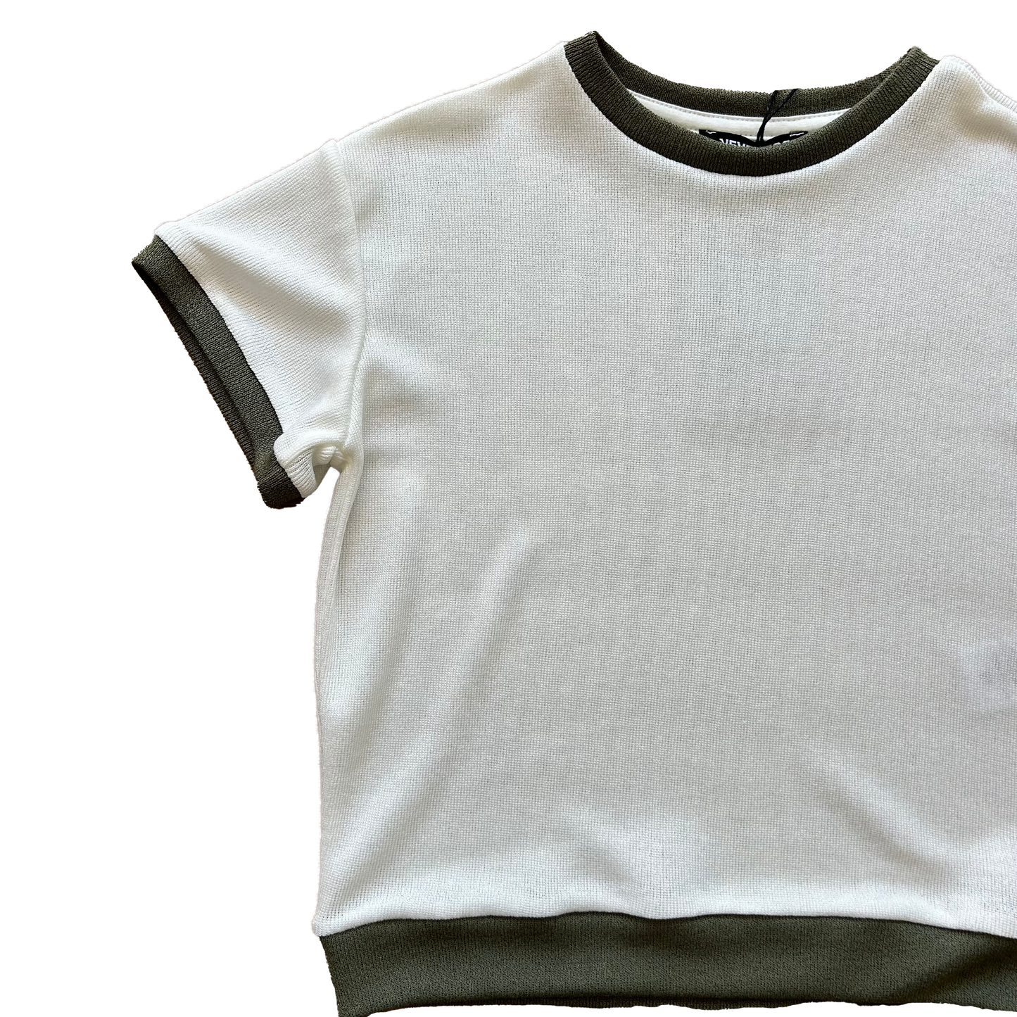 T-shirt panna e verde